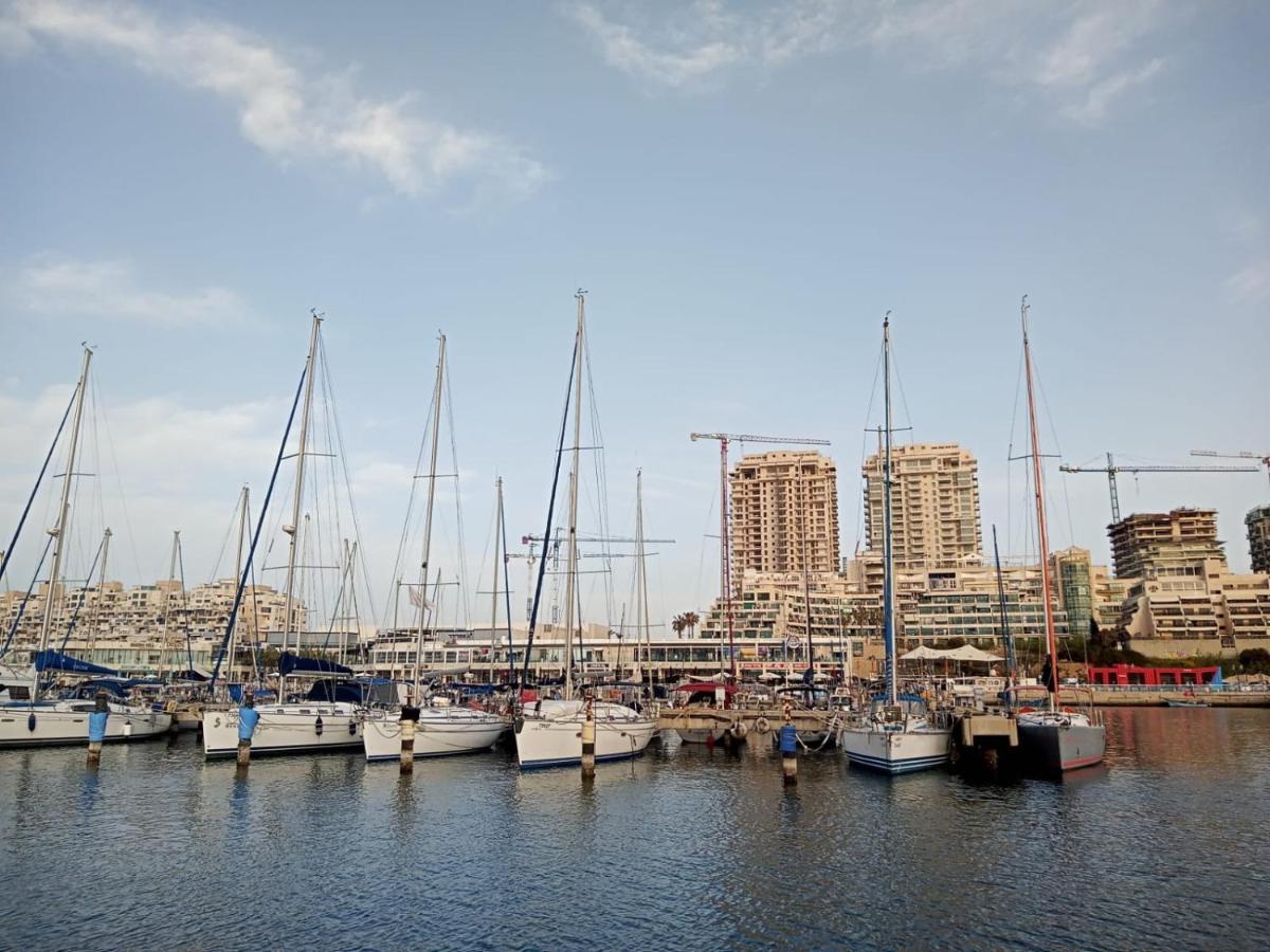 Marina Breeze Apartment Ashkelon Exterior photo